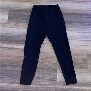 lululemon cropped leggings w/ sheer on the bottom